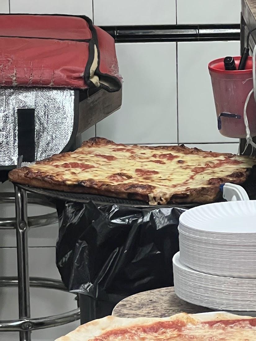 3 Bros Pizzeria